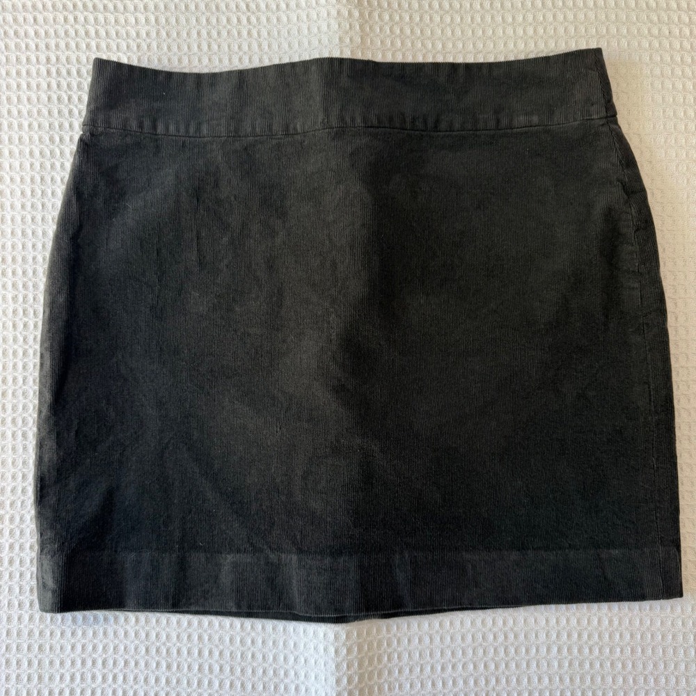 Banana Republic Womens Gray Corduroy Mini Skirt‎ Size 4 Stretch Cotton Blend